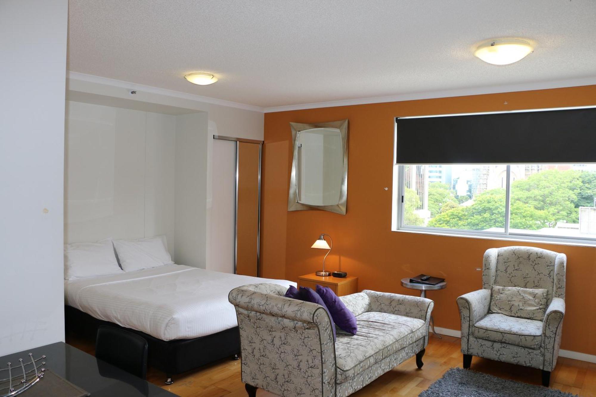 Frisco Apartments Brisbane Phòng bức ảnh