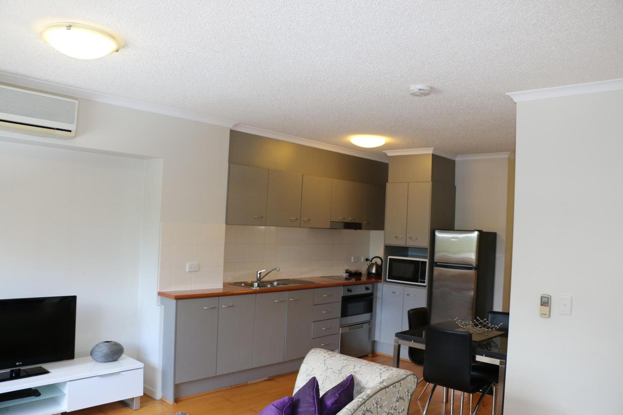 Frisco Apartments Brisbane Phòng bức ảnh